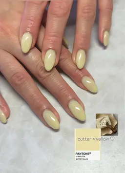 【 上品ワンカラー¥4,500!! 】ウルちゅるな綺麗な手元に♡