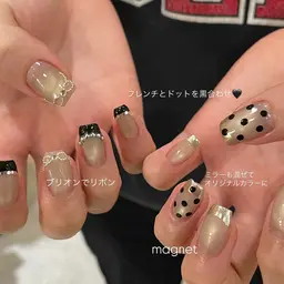 シンプル派向けしっかりアート¥9500🪐🫧| 旅行などのイベントに向けてネイルされる方にオススメ🌿