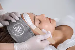 肌育フェイシャルWAX+ハイドロジェリーマスク 産毛・くすみ・毛穴ケアでうるつや肌に🫧