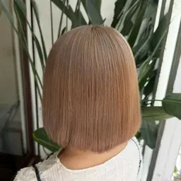 ︎︎☁ふわっと透け感︎︎☁🌈ブリーチ+カラー+CMCトリートメント🌈