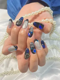 チップ長さだし（補強はスカルプ可）