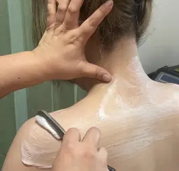 ブライダルシェービングor背中丸ごとトーンアップ