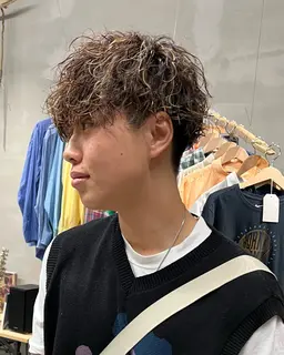 《1日3名限定》メンズカット+ケアパーマ+TOKIOトリートメント【波巻きorツイストorスパイラル】