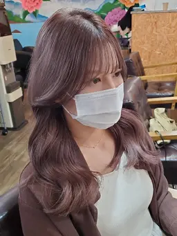 プロの似合わせカット+ハイライトブリーチ+カラー+ケアトリートメント+指圧肩マッサージ+アイロン仕上げも追加料金無し暖色