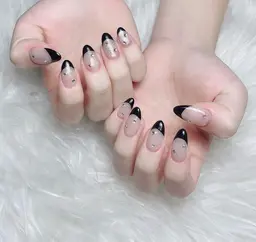 オフあり🤍シンプルフレンチ𓊆 ベースカラー込み𓊇