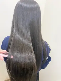 🎀似合わせカット+透明感フルカラー+Aujua4stepトリートメント🎀3回目まで使用🉑