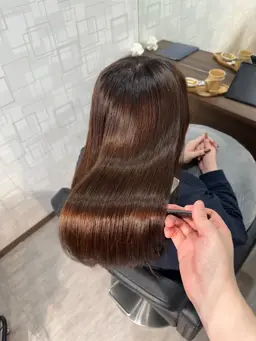 ✨初回限定格安クーポン✨髪質改善カラー＋アルカリ酸熱トリートメント