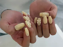 【1/15◎平日予約限定】オフなし10本長さだし＋ワンカラー💭※注意事項をよくお読みください