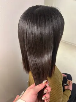 1日1名様限り⭐️ツヤツヤ髪質改善トリートメント🪄♡＋spブロー