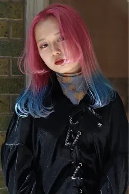 カラー➕デザインカラー(ブリーチ無し)