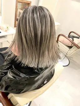 ハイクオリティ　シャドールーツカラー　グラデーション