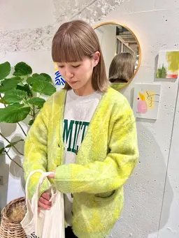 【黒髪卒業式】今年高校を卒業する方限定☆ケアブリーチカラー＋カット40%OFF