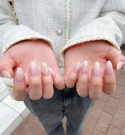 ＼超​〜​お得♡OFFなし／１０本長さだし＋グラデーション♡パーツ2つまでサービス！