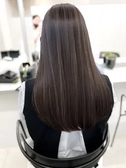 【ケア重視メニュー】🌿艶カラー➕4STEPシステムトリートメント🌿