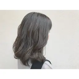 【初回クーポン】 3Dダメージレスハイライト+外国人風透けカラー(ケアトリートメント付)