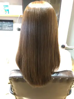 縮毛矯正（ハイダメージの方はお断りする場合がございます。）