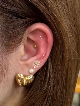 【sns話題♡】カット＋トリートメント＋耳ツボジュエリー💎