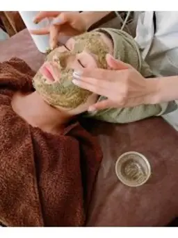 【地域最安値】皮剥けあり🌿100%天然ハーブピーリング🌿ニキビ肌を生まれ変わらせる！毛穴＆黒ずみ＆くすみケア✨️✨️