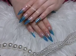 【offなし🙅‍♀️】スカルプ(クリアベース)ラメグラ