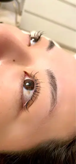 【こんなメニューが欲しかった★】LEDエクパ (マツエク+パーマ)ナチュラル仕上げ 9,900円