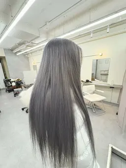 🖤全頭ブリーチ or リタッチ🖤(🌟ワンカラー込🌟)8000円~