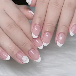 ❤︎フレンチネイル❤︎オフなし