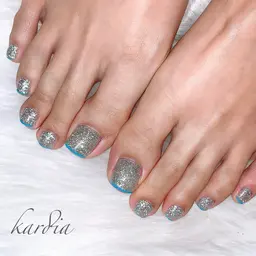 🦶グラデーション･フレンチ