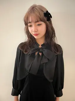 【カット ＋ 1回ブリーチ＋カラー】垢抜け間違いなし✨✨ブリーチ1回で憧れカラーを叶える🪩