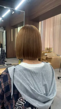 【💛王道人気!!👑まとまりボブ💛】似合わせカット✂️💛高保湿ダメージ補修トリートメント付🫧