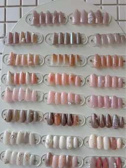 ネイルデビューの方限定クーポン✨長さ出し10本選べる定額デザイン