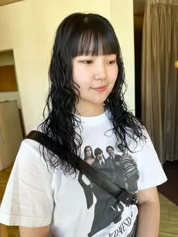 カット＋炭酸パーマ＋内部補修トリートメント¥14,740→¥11790