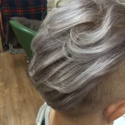 シルバーグラデーションヘアカラー＋トリートメント