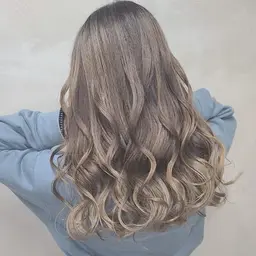 【Wカラー】ハイライト＋オンカラー💎