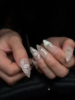 【今だけ！モデル価格】💎アクリルスカルプ6本artコース💎