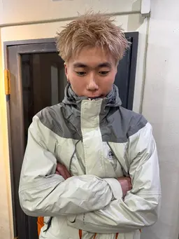 【U25】ブリーチカラー/土日祝日20時限定