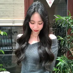 4月10日8:30​〜​💖 シャンプー＆ブロー(スタイリング付き)✨🧴(場所は銀座になります‼️)補足説明をご覧ください