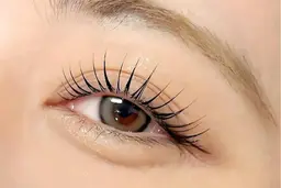 ラッシュリフト／自然に盛れる華やかな目元へ✨