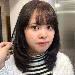 今だけ限定無料🆓ぱつっとorレイヤーミディアム 3cmカットさせていただける方✂︎quickトリートメント付き✨✨