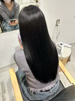 🎀 美髪矯正で柔らかい艶髪に 🎀 カット & ストレート& silkトリートメント