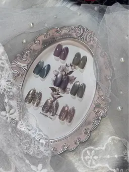 （オフあり）うるちゅるマグネットネイル🫧