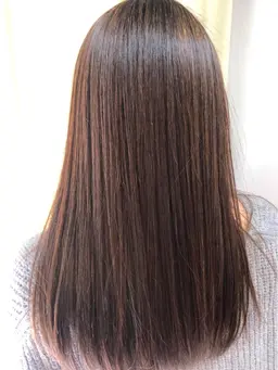 艶髪 おすすめ⭐️酸性縮毛矯正⭐️中間処理剤込み⭐️カット シャンプーブロー ⭐️アフタートリートメント サラ艶