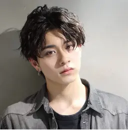 【平日限定🔥】メンズカット+ツイストスパイラルパーマ🧑‍🦱