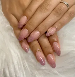 フォームでの長さだし10本(1cmまで)、ラメグラデーション