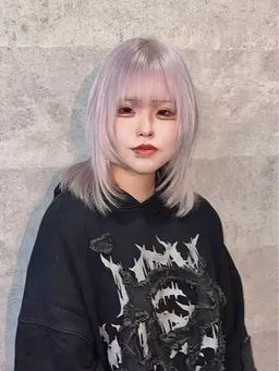 トリプルカラー(ブリーチ2回)ホワイト系にしたい🤍黒染めがある方🥺(デザインカラーもこちらから)ケアブリーチ込み