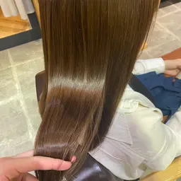 ☁️繰り返すと進化します☁️🌿カラー➕髪質改善トリートメント🌿