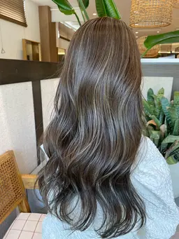 水素イルミナカラー🌈＋ハイライトカラー💫