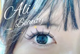 漫画デザイン　上マツエク　¥7700 下マツエク追加20本+¥1100円