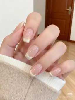 💖ジェルオフ無料💖マグネットフレンチグラデーション