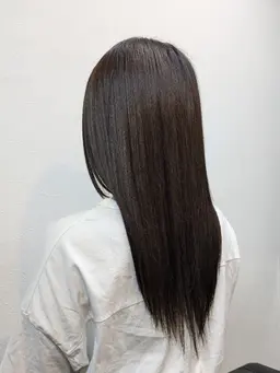 さら艶フローディアTr🫧‪(スタイリング込)