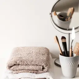 \ 女性専用menu /  全身脱毛（顔or VIO）